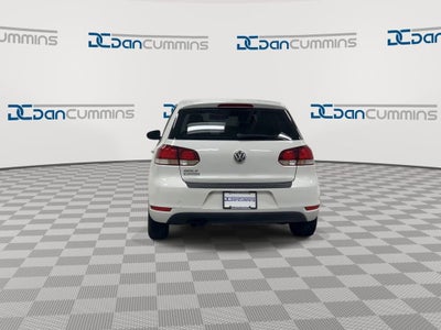 2011 Volkswagen Golf Base