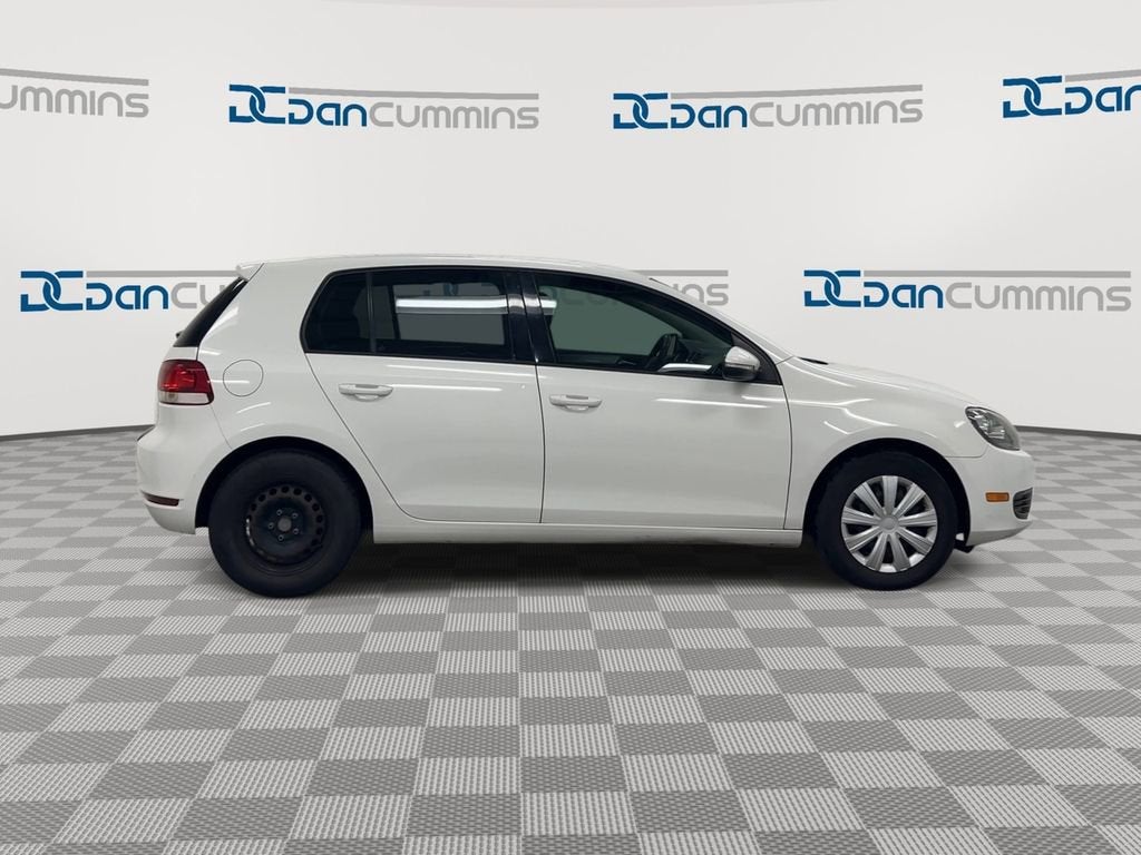 2011 Volkswagen Golf Base