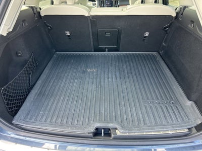 2021 Volvo XC60 Momentum