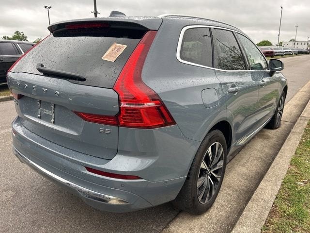 2023 Volvo XC60 Plus Bright Theme