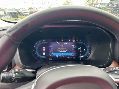 2023 Volvo XC60 Plus Bright Theme