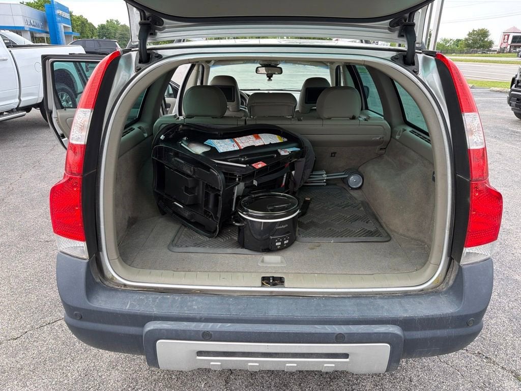 2007 Volvo XC70 Base