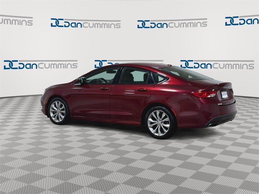 2016 Chrysler 200 S