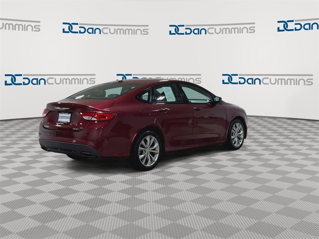 2016 Chrysler 200 S