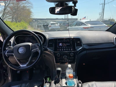 2020 Jeep Grand Cherokee Laredo E