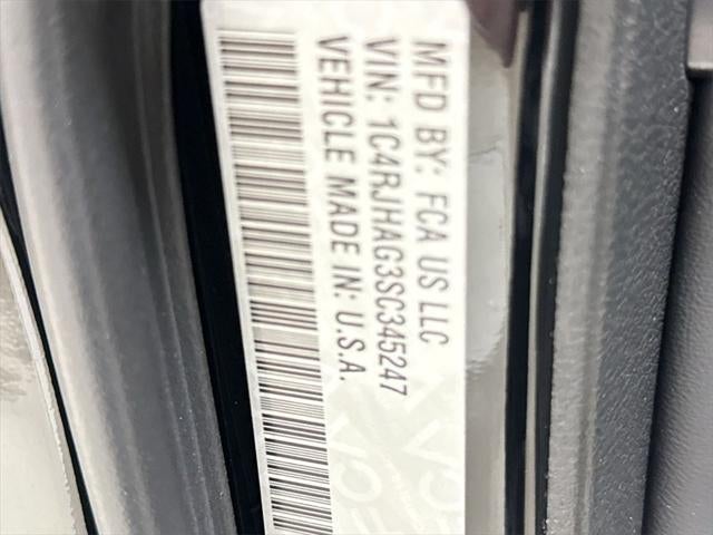 2025 Jeep Grand Cherokee Laredo X