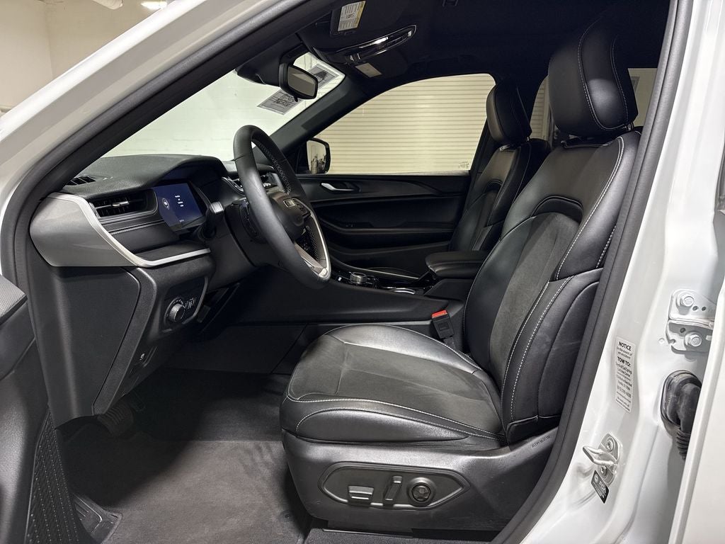 2023 Jeep Grand Cherokee Altitude X