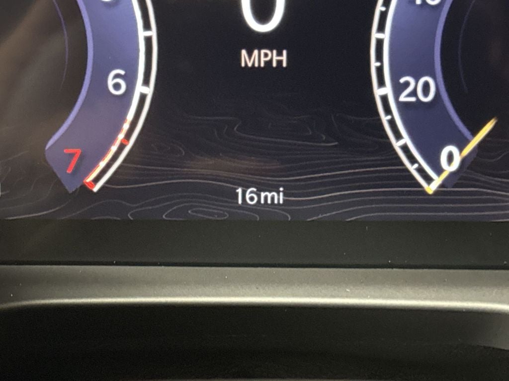 2026 Jeep Grand Cherokee Altitude