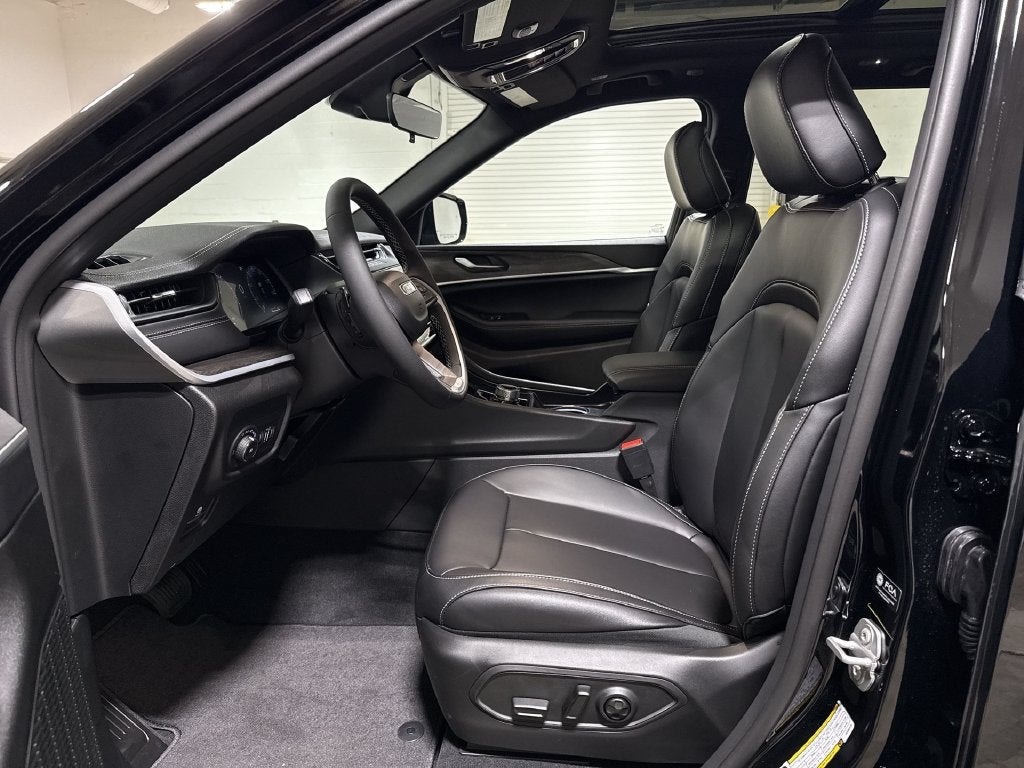 2027 Jeep Grand Cherokee Limited