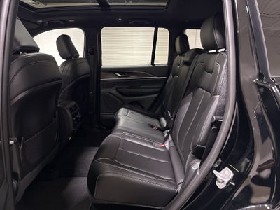 2027 Jeep Grand Cherokee Limited
