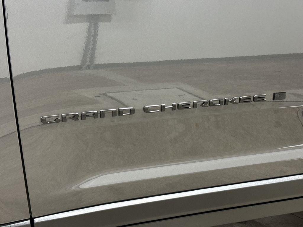 2026 Jeep Grand Cherokee L Laredo