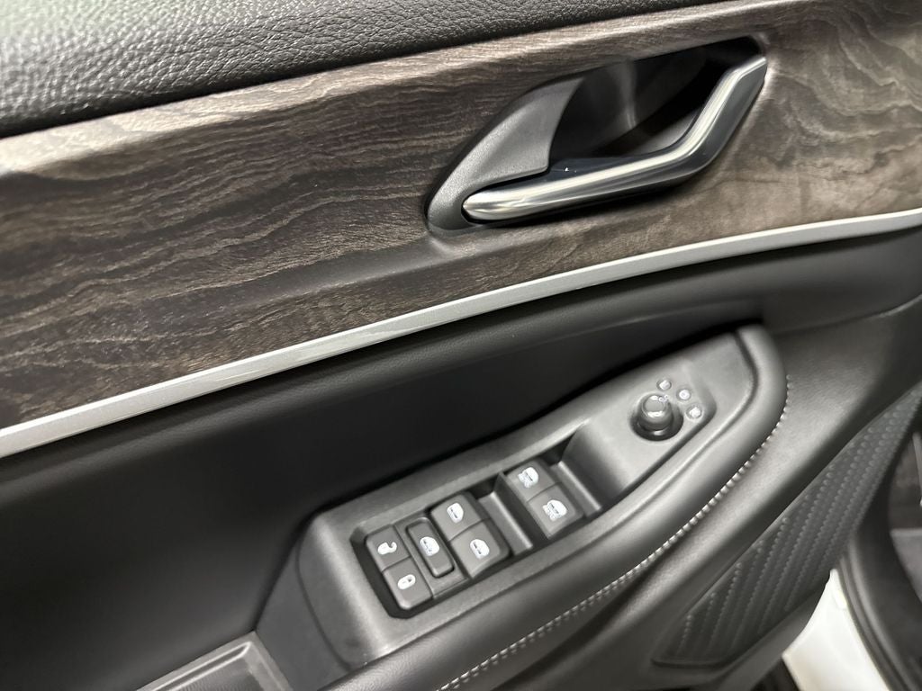 2026 Jeep Grand Cherokee L Altitude