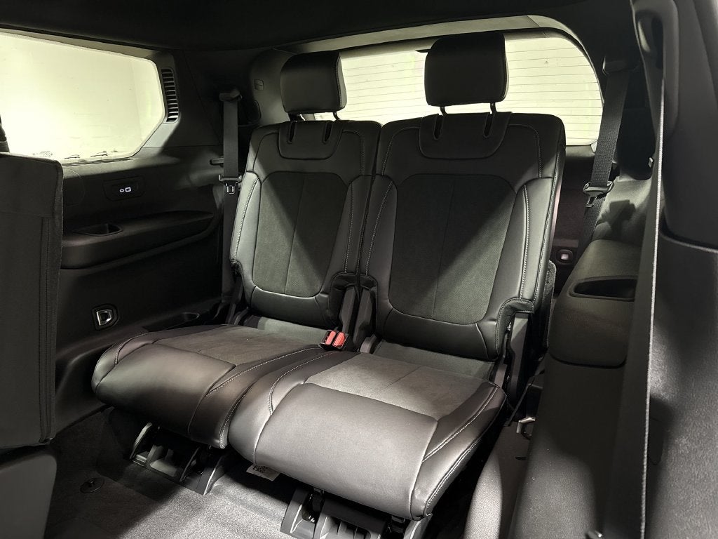 2027 Jeep Grand Cherokee L Laredo Altitude