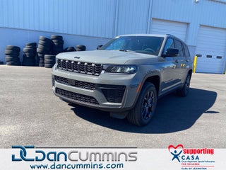 2027 Jeep Grand Cherokee L Laredo Altitude