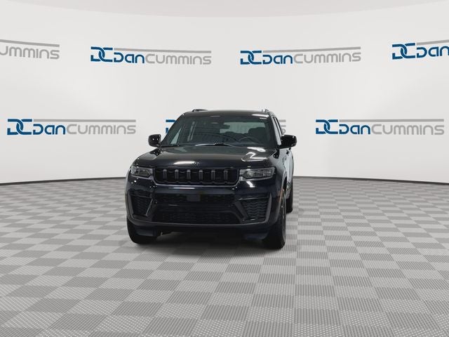 2026 Jeep Grand Cherokee L Laredo