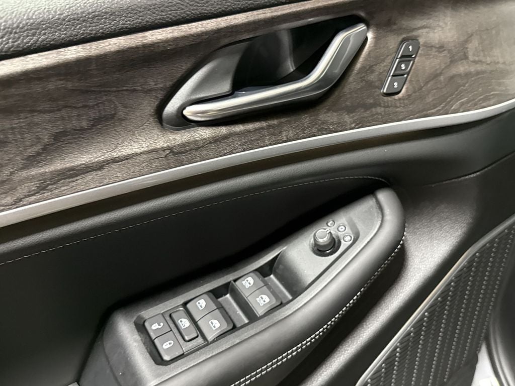 2026 Jeep Grand Cherokee L Limited Reserve