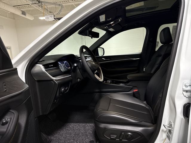 2026 Jeep Grand Cherokee L 85th Anniversary Edition