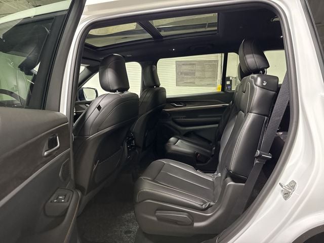 2026 Jeep Grand Cherokee L 85th Anniversary Edition