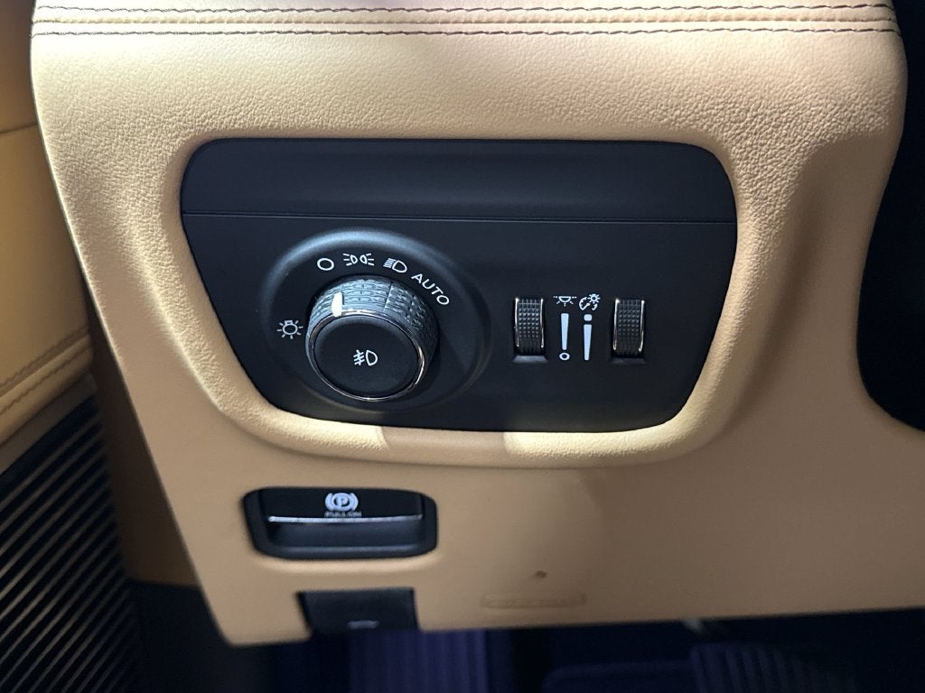 2027 Jeep Grand Cherokee L Summit