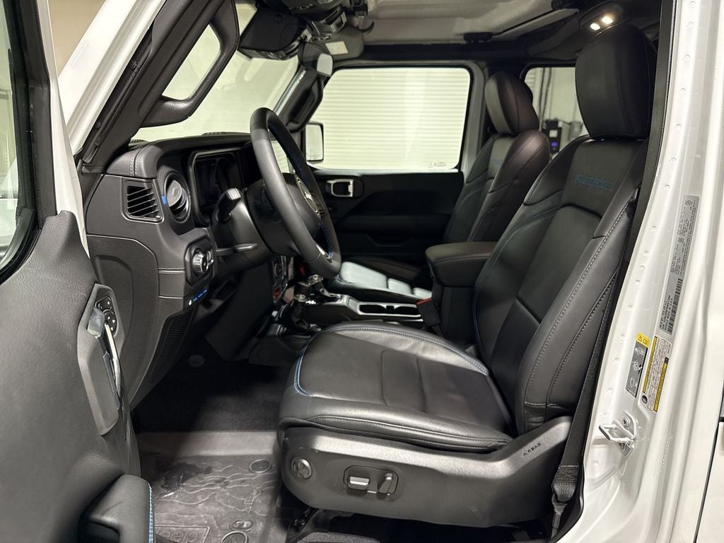 2025 Jeep Wrangler Rubicon 4xe