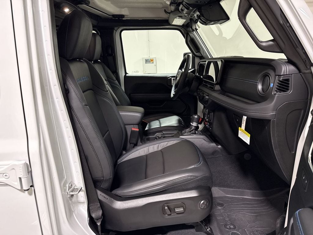 2025 Jeep Wrangler Rubicon 4xe