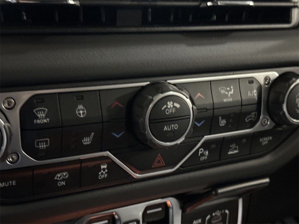 2025 Jeep Wrangler Rubicon 392