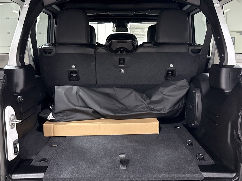 2025 Jeep Wrangler Rubicon 392