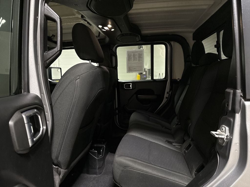 2020 Jeep Gladiator Sport