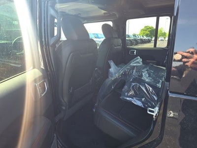 2026 Jeep Gladiator Shadow Ops
