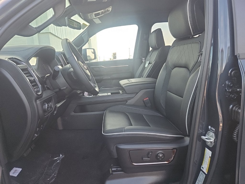 2027 RAM 1500 Limited