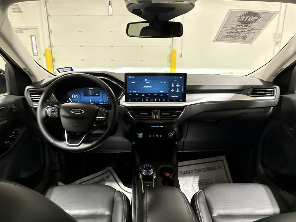 2025 Ford Escape Platinum