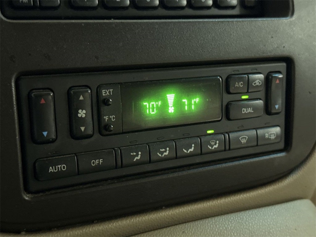 2004 Ford Expedition Eddie Bauer