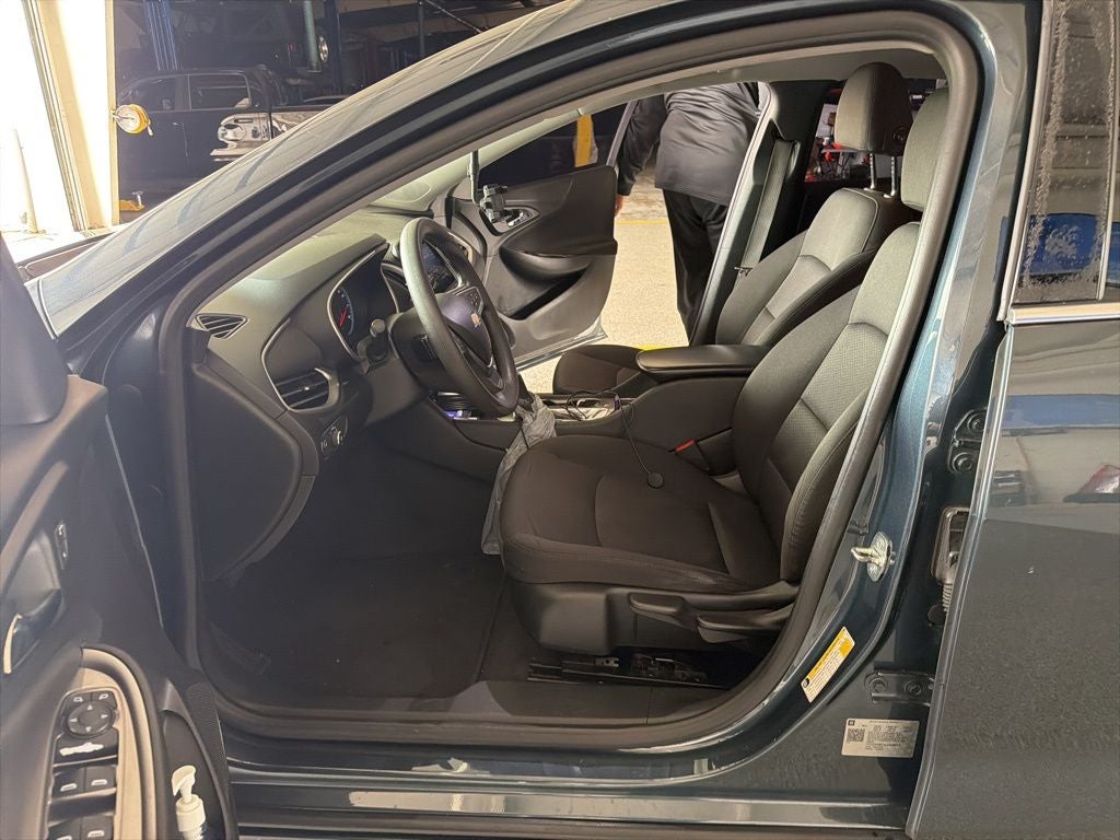2020 Chevrolet Malibu LS