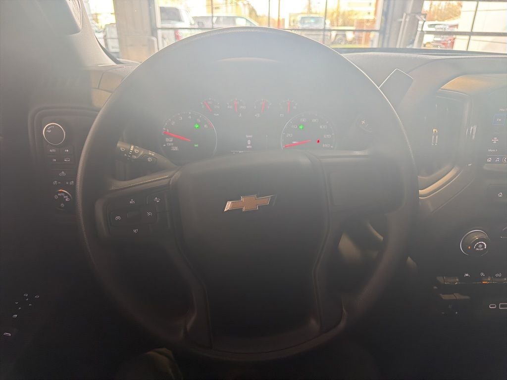 2024 Chevrolet Silverado 1500 Custom