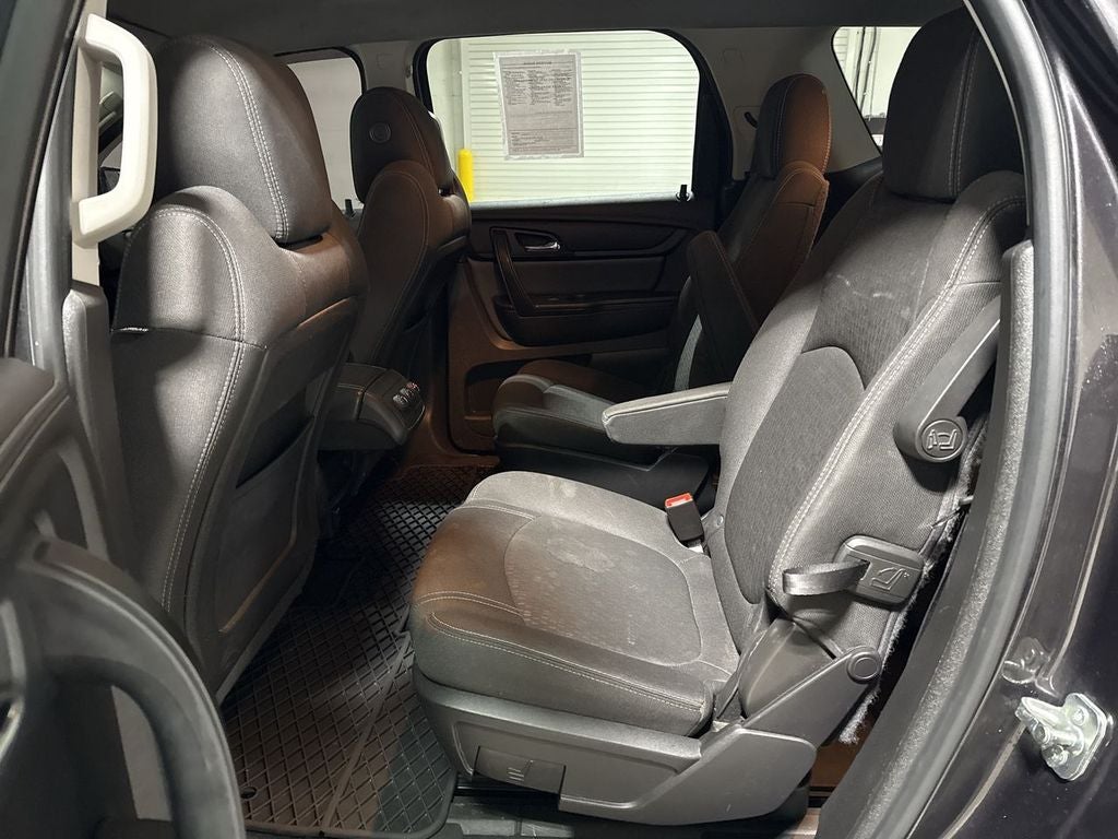 2016 GMC Acadia SLE-2