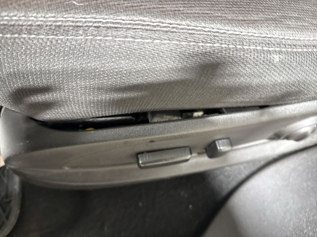 2016 GMC Acadia SLE-2