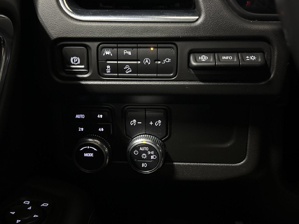 2021 GMC Yukon AT4