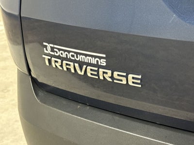 2023 Chevrolet Traverse LT