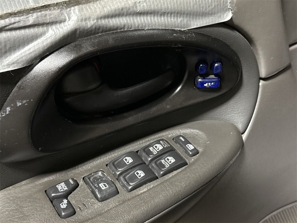 2003 Chevrolet TrailBlazer EXT LT