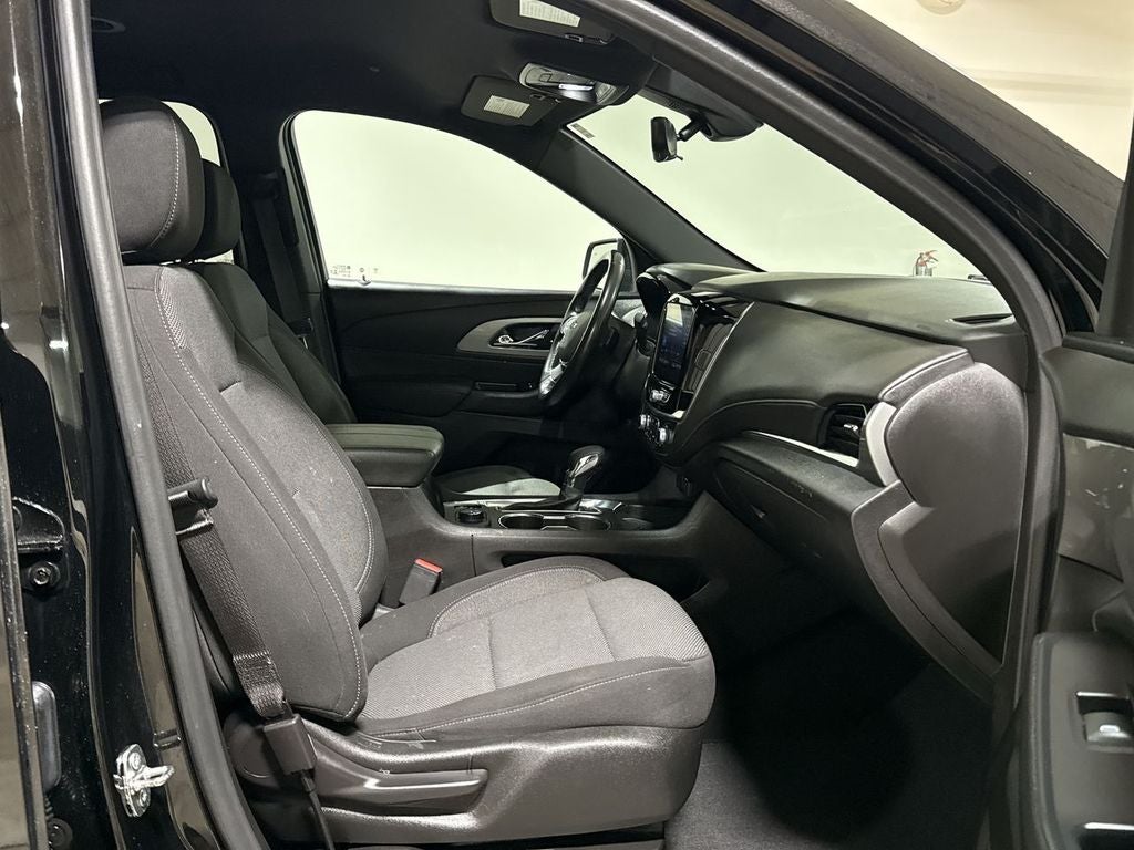 2022 Chevrolet Traverse LT