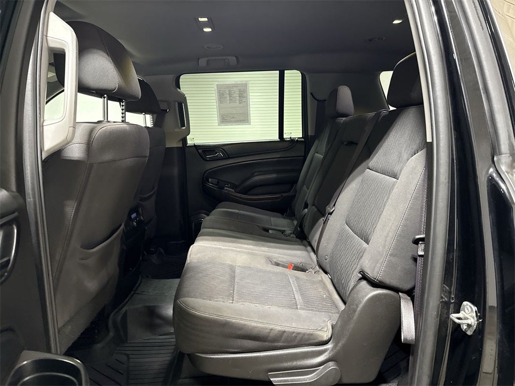 2016 Chevrolet Suburban LS