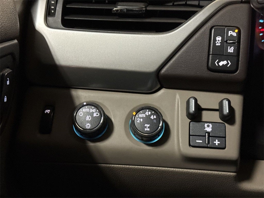 2015 Chevrolet Suburban LTZ