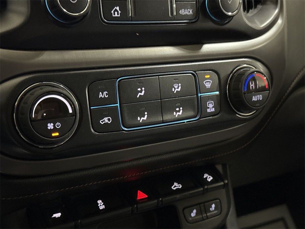 2022 GMC Canyon AT4 w/Cloth