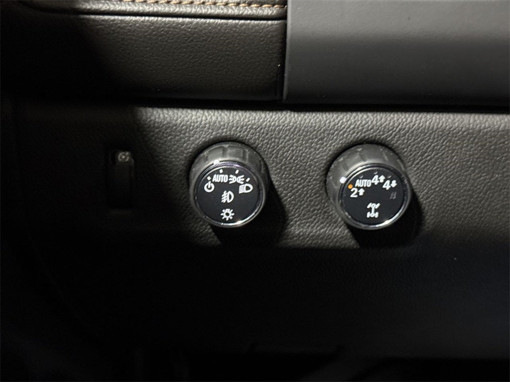 2022 GMC Canyon AT4 w/Cloth