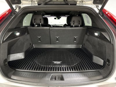 2021 Cadillac XT4 Luxury