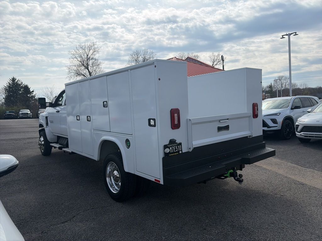 2024 Chevrolet Silverado 4500HD Work Truck