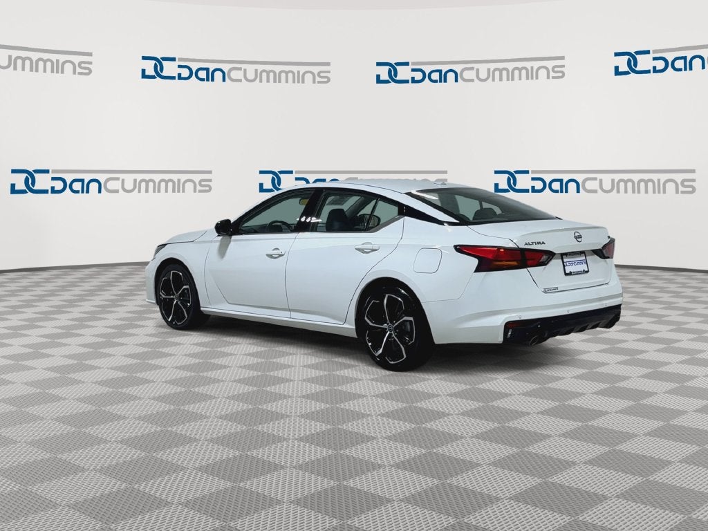 2025 Nissan Altima 2.5 SR