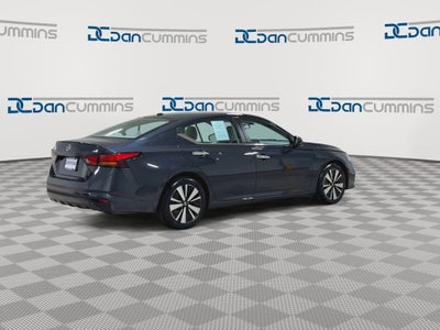 2021 Nissan Altima 2.5 SV