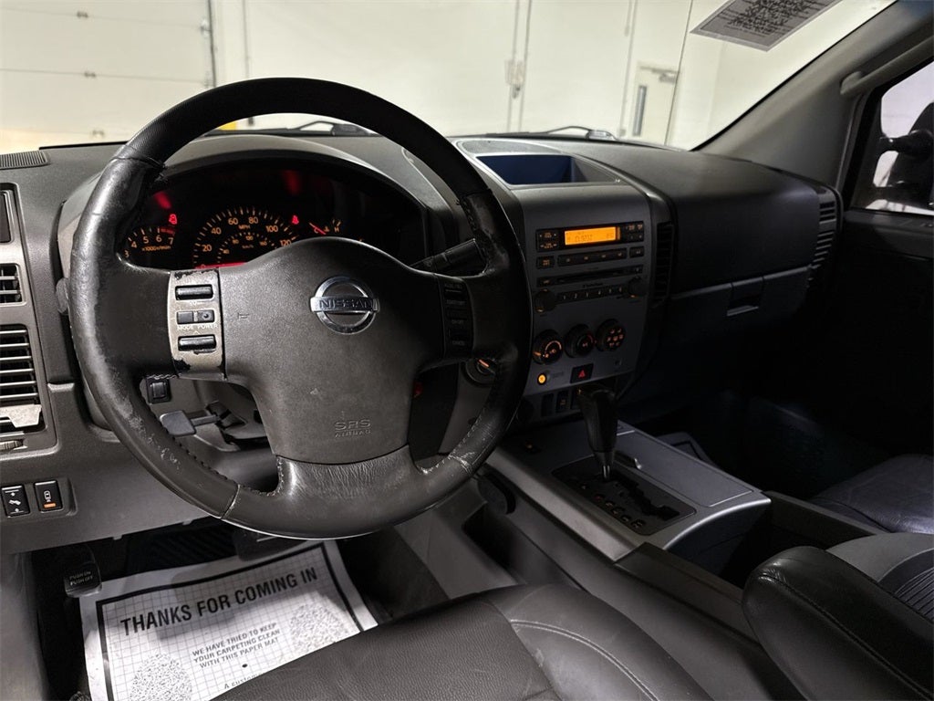 2005 Nissan Titan LE