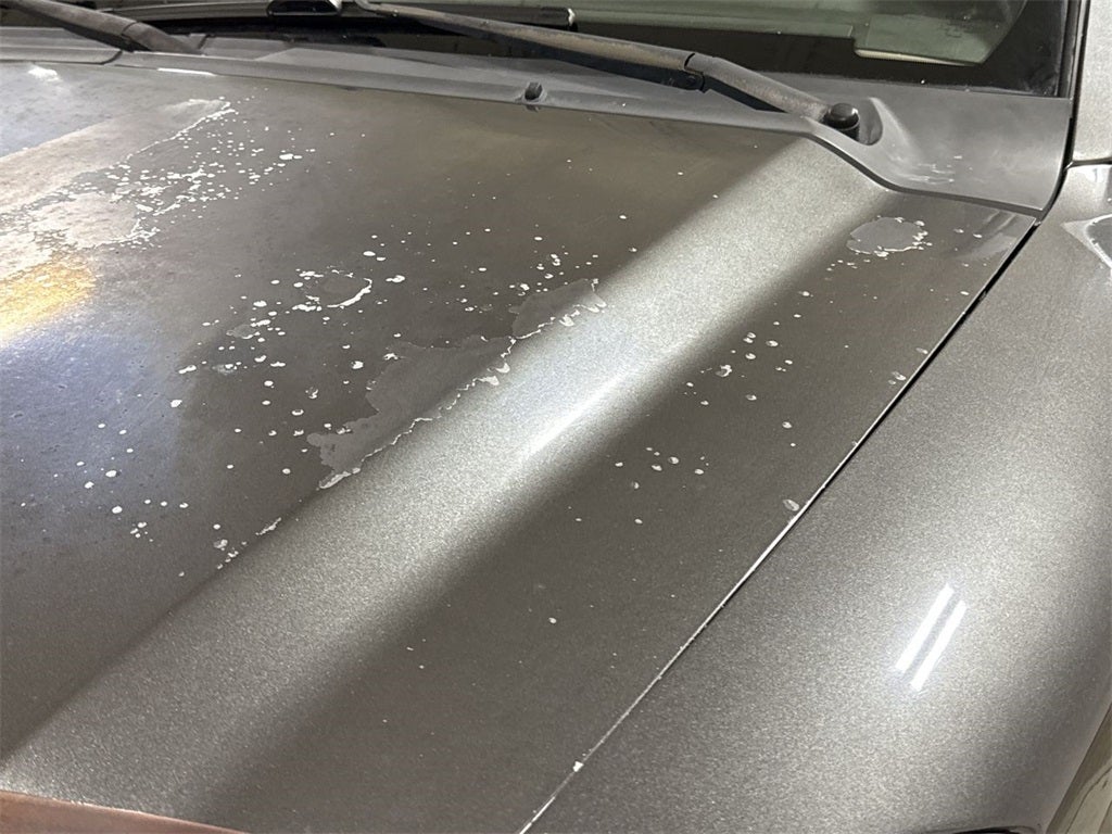 2005 Nissan Titan LE